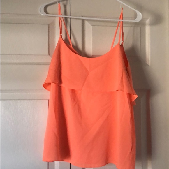 Woman’s top size small - Picture 4 of 6